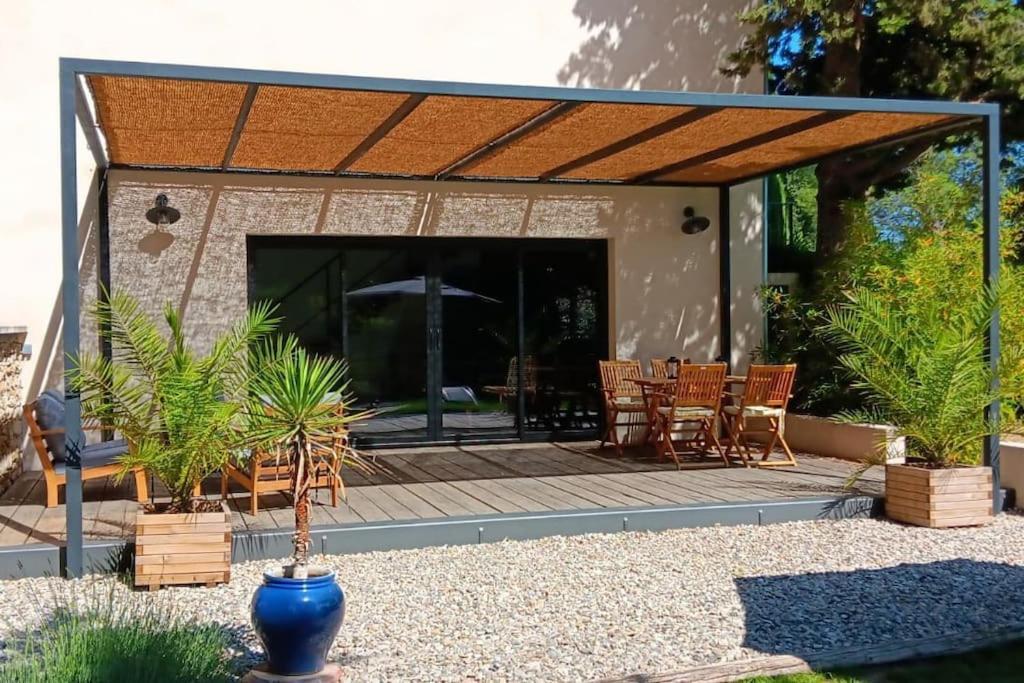Gite Cosy Au Coeur Du Luberon Lagnes Exterior foto