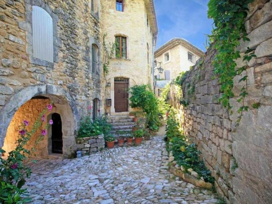Gite Cosy Au Coeur Du Luberon Lagnes Exterior foto
